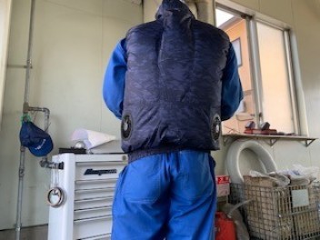 空調作業服大活躍です♪